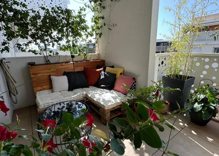 Calme - Terrasse - Clim - Proche Stade & Calanques